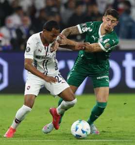 Palmeiras enfrentou a LDU nesta quinta-feira (23), no jogo de ida da semifinal da Copa Libertadores