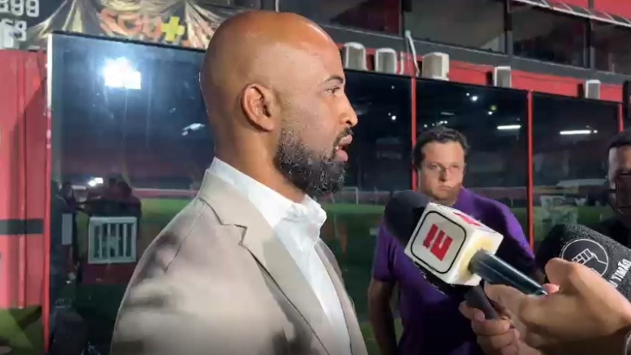 Fabinho Soldado se posiciona em meio a rumores de saída do Corinthians