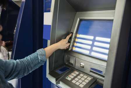 Bancos vão cancelar contas irregulares imediatamente