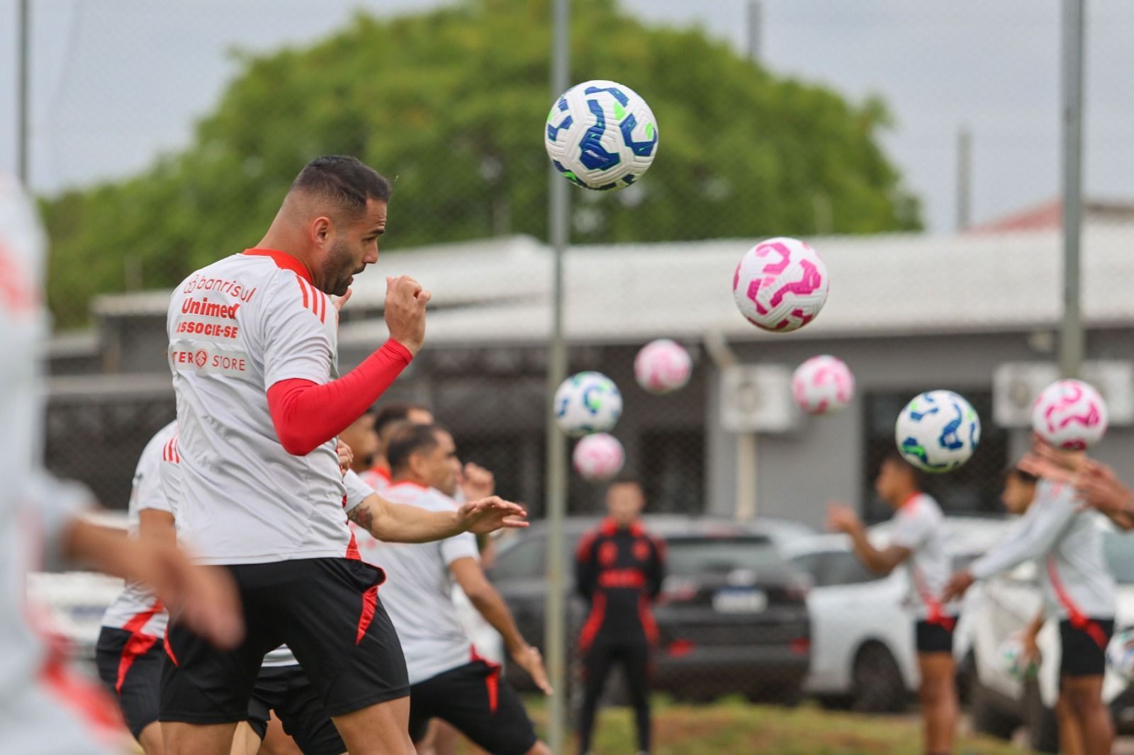 Contra o Atlético, Inter busca remobilização no Brasileiro para fugir do Z4