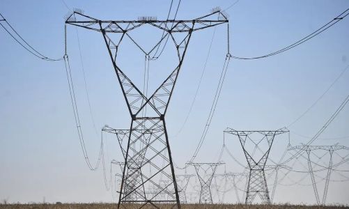 Adiada votação da MP que busca limitar custos da energia ao consumidor
