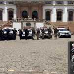 PM homenageia policiais mortos em operação no Rio em cerimônias na Região Central de Minas