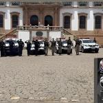 PM homenageia policiais mortos em operação no Rio em cerimônias na Região Central de Minas