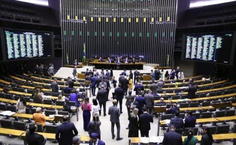 Plenário da Câmara dos Deputados nesta quarta-feira (29)