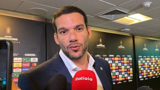 Samir Xaud, presidente da CBF, em zona mista após classificação do Palmeiras para a final da Libertadores