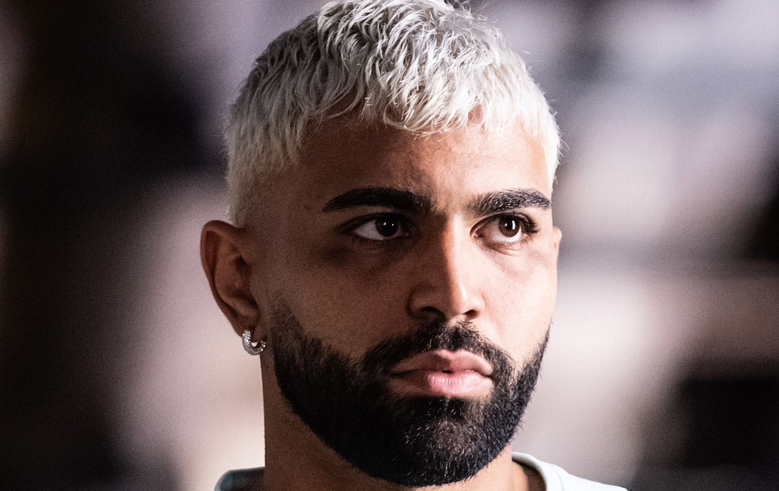 Nevou! Gabigol surpreende, surge com 'skin lendária' e agita torcedores do Cruzeiro