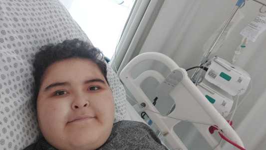 Isaque Salles, de 14 anos, está internado no hospital Villa da Serra