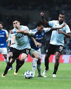 Kaio Jorge em partida pelo Cruzeiro