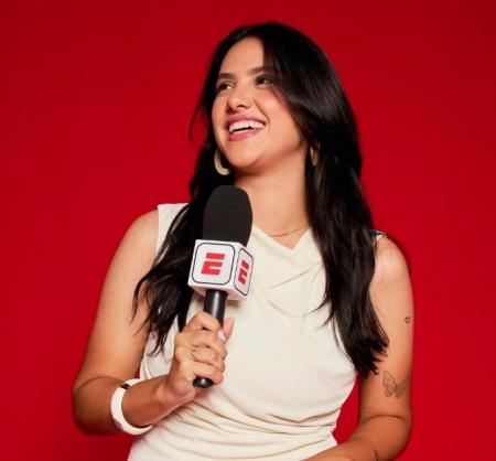 Cazé TV contrata Victoria Leite para cobertura da Copa do Mundo