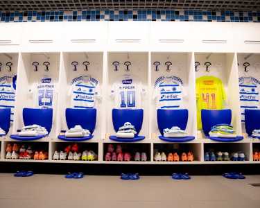 Cruzeiro enfrenta o Grêmio na Arena do Grêmo pela Série A do Campeonato Brasileiro