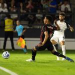 Titular do Corinthians se lesiona e deixa jogo contra o RB Bragantino
