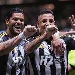 Atlético: Arana cobra, e Hulk promete presente por participação no gol 500