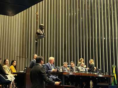 Isenção do IR para quem ganha até 5 mil reais aprovada no Senado