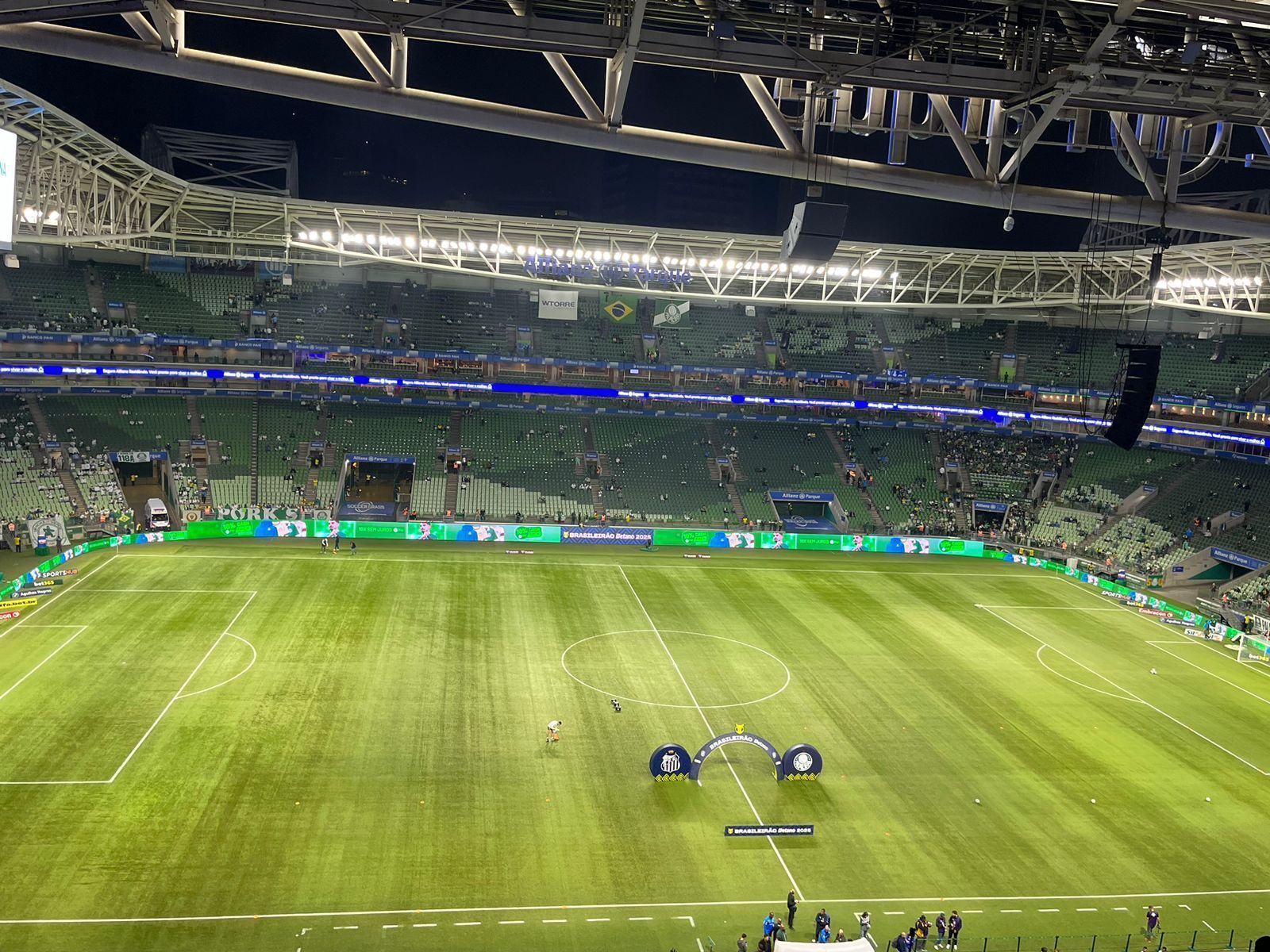 Palmeiras x Santos: veja escalações para jogo do Brasileirão