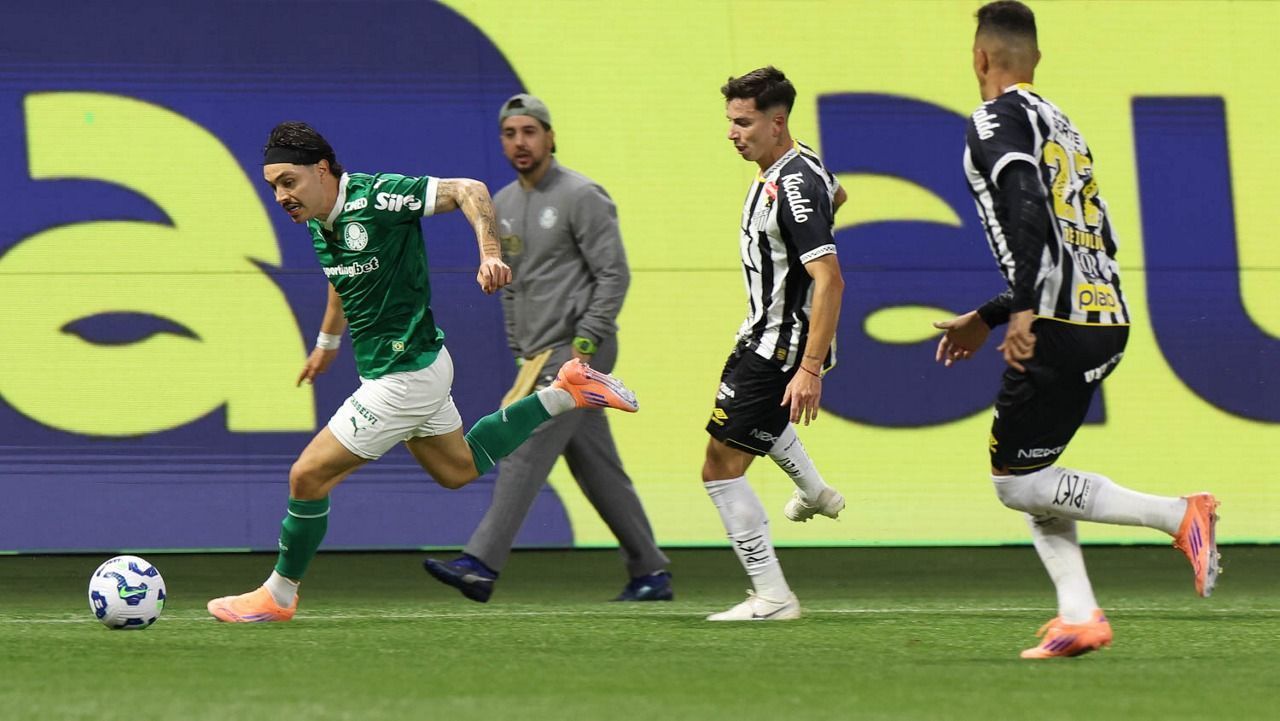 Galvão reage à vitória do Palmeiras contra o Santos e manda recado ao Flamengo