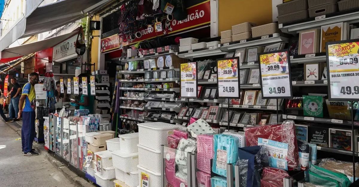 Minas tem mais vagas temporárias, mas desinteresse e qualificação preocupam o comércio