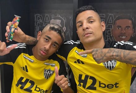 Mosquito passou por trote de Arana no Atlético