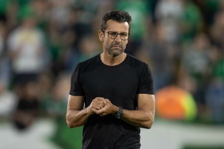 Alberto Valentim, técnico do América