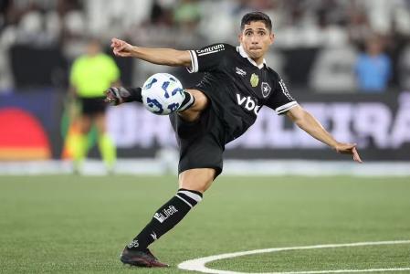 Savarino vai reforçar o Botafogo contra o Sport