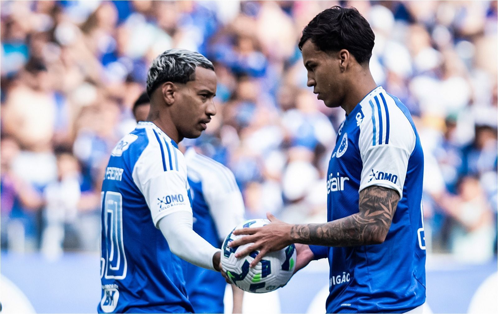 Cruzeiro mantém defesa sólida, mas liga alerta sobre ataque no segundo turno