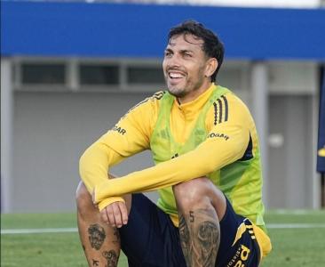 Leandro Paredes brincou sobre a possibilidade de jogar com Neymar no Boca