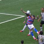 Veja análise do VAR sobre pênalti marcado para o Fortaleza contra o Atlético