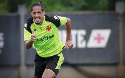 Mauricio Lemos está fora dos planos do Vasco para o fim do ano