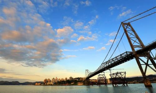 Prefeitura de Florianópolis implantou um sistema de controle de chegada de pessoas à cidade