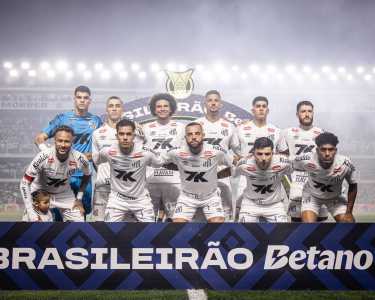 Time do Santos que venceu o Palmeiras no último sábado (15)