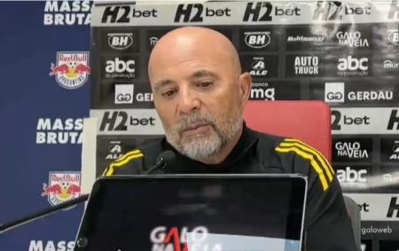 Jorge Sampaoli, técnico do Atlético, em entrevista coletiva