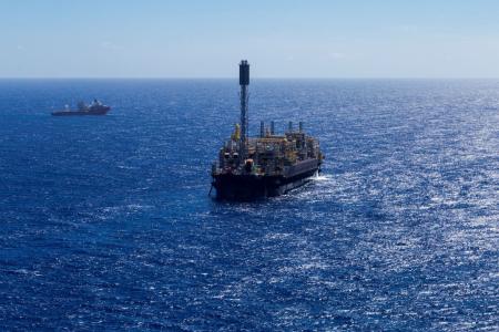 Petróleo foi encontrado na camada conhecida como pós-sal