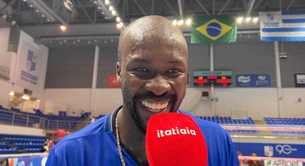 Craque do jogo revela ‘amuleto da sorte’ em primeira vitória do Minas na Superliga