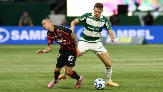 Bruno Fuchs foi titular no empate do Palmeiras com o Vitória