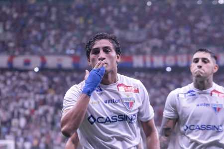 Adam Bareiro, atacante do Fortaleza