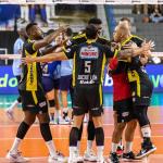No tie-break, Praia Clube bate Itambé Minas e assume liderança da Superliga Masculina