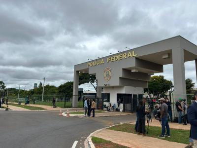 Ex-presidente foi levado para a sede da PF no Distrito Federal logo no início da manhã