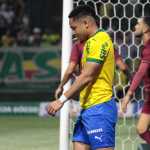 Palmeiras empata com Fluminense e vê Flamengo aumentar vantagem no Brasileiro