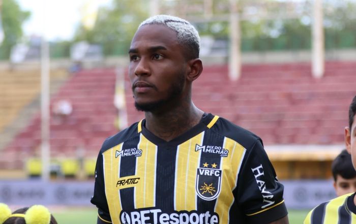 João Pedro, do Cruzeiro, disputou a Série B do Campeonato Brasileiro pelo Volta Redonda-RJ João Pedro, do Cruzeiro, disputou a Série B do Campeonato Brasileiro pelo Volta Redonda-RJ