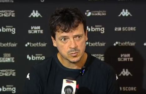 Fernando Diniz quer o Vasco jogando como time grande nas últimas rodadas do Brasileiro