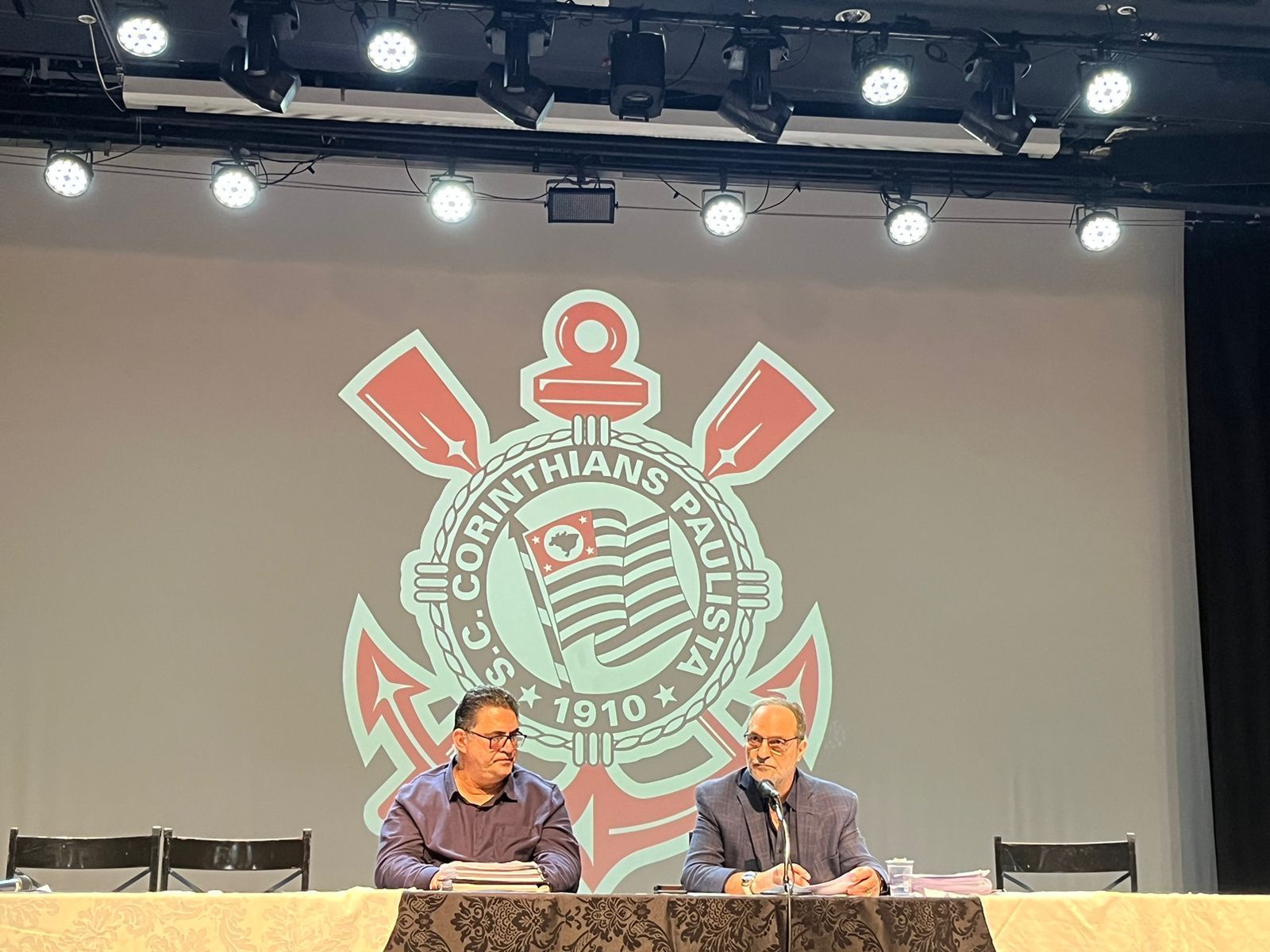 Conselho do Corinthians define novo calendário para reforma do estatuto