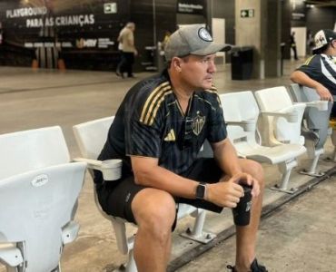 Marinho, ídolo do Atlético, estará presente na Arena MRV para jogo contra o Flamengo