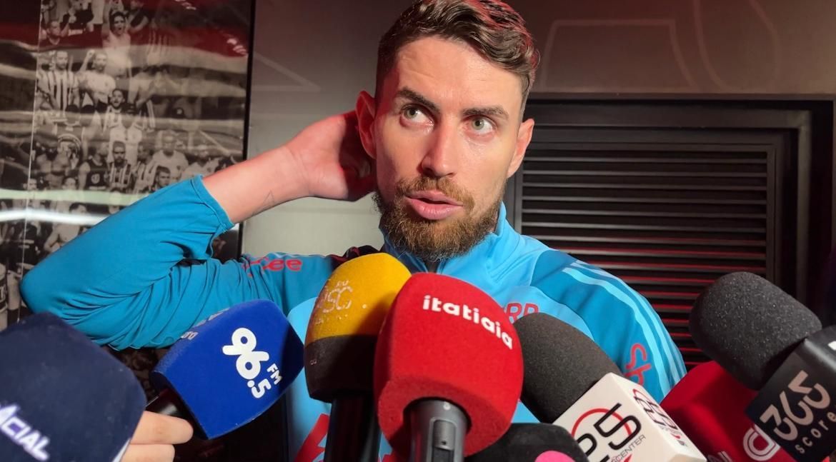 Jorginho diz o que pensa sobre escalação de time misto do Flamengo contra o Atlético
