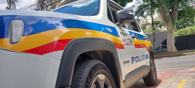 Viatura da Polícia Militar de Minas Gerais (PMMG)