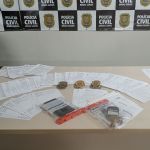Suspeito de vender atestados falsos e fazer turno inteiro de presídio faltar é preso em MG