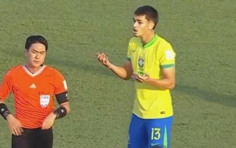 Vitão, zagueiro do Atlético, expulso em jogo do Brasil na Copa do Mundo Sub-17
