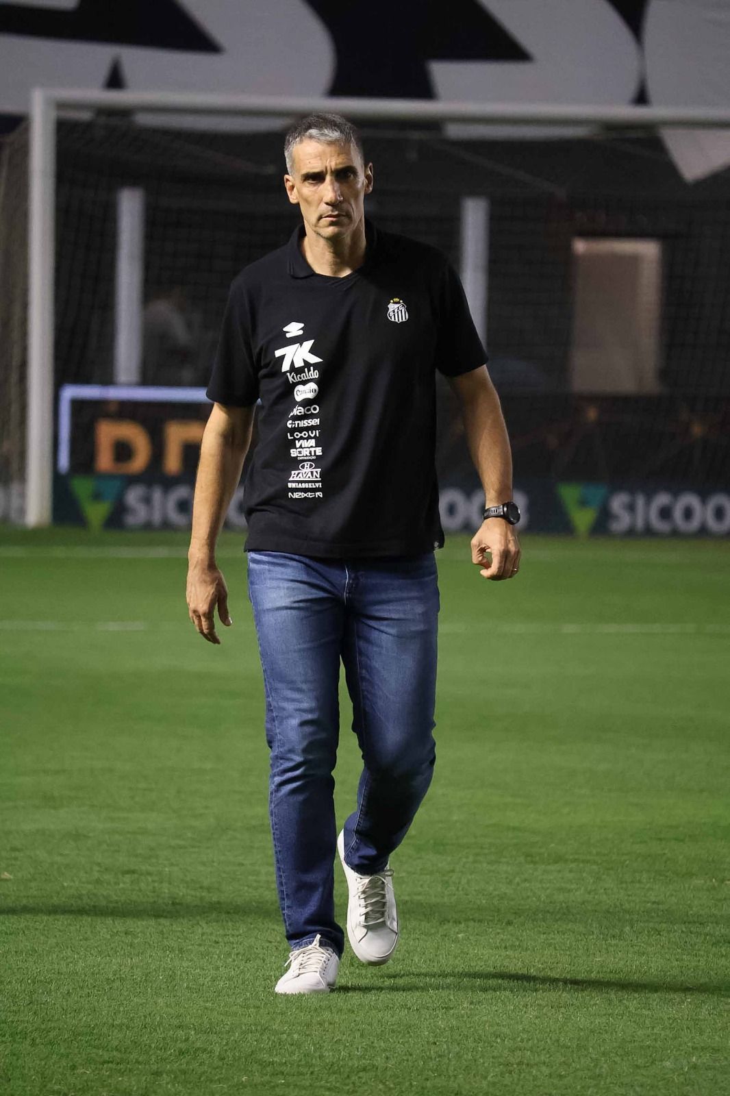 Técnico do Santos admite alívio, cita final da Libertadores e faz alerta