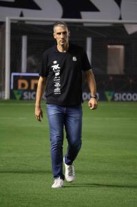 Juan Pablo Vojvoda, técnico do Santos FC