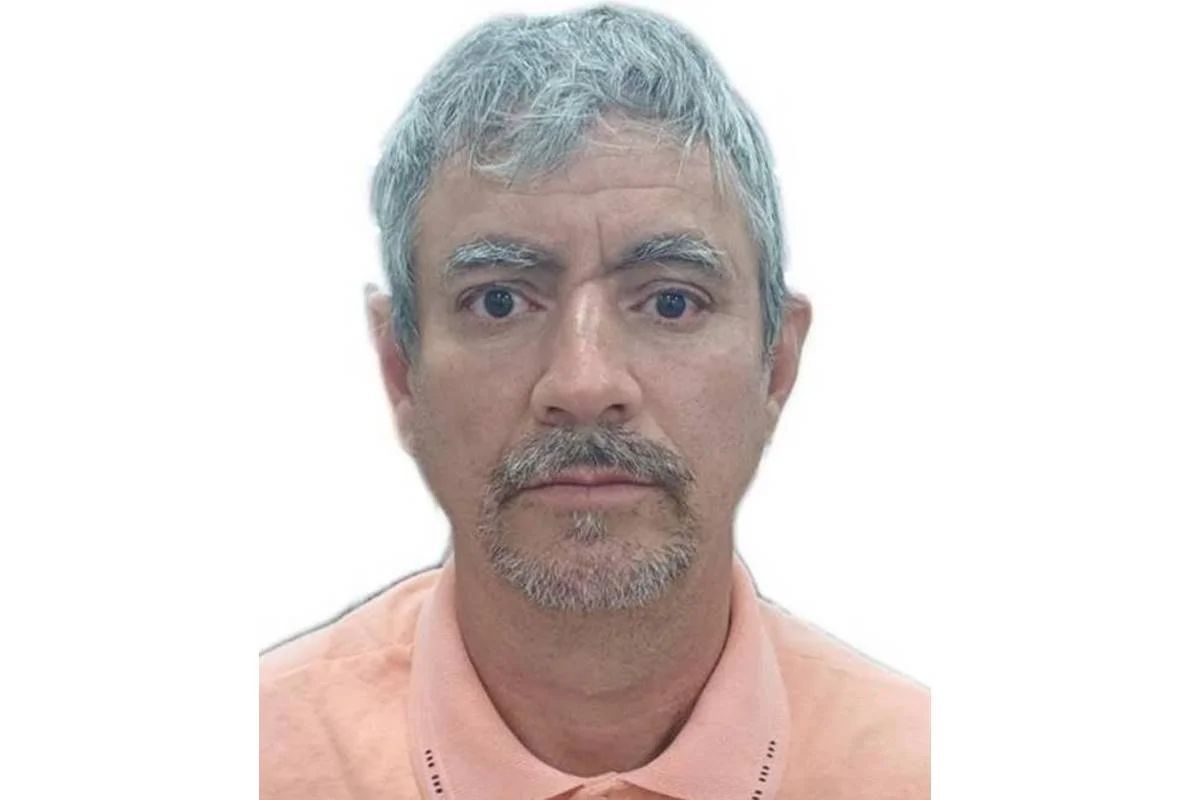 Tio de Michelle Bolsonaro é identificado em esquema de carros roubados
