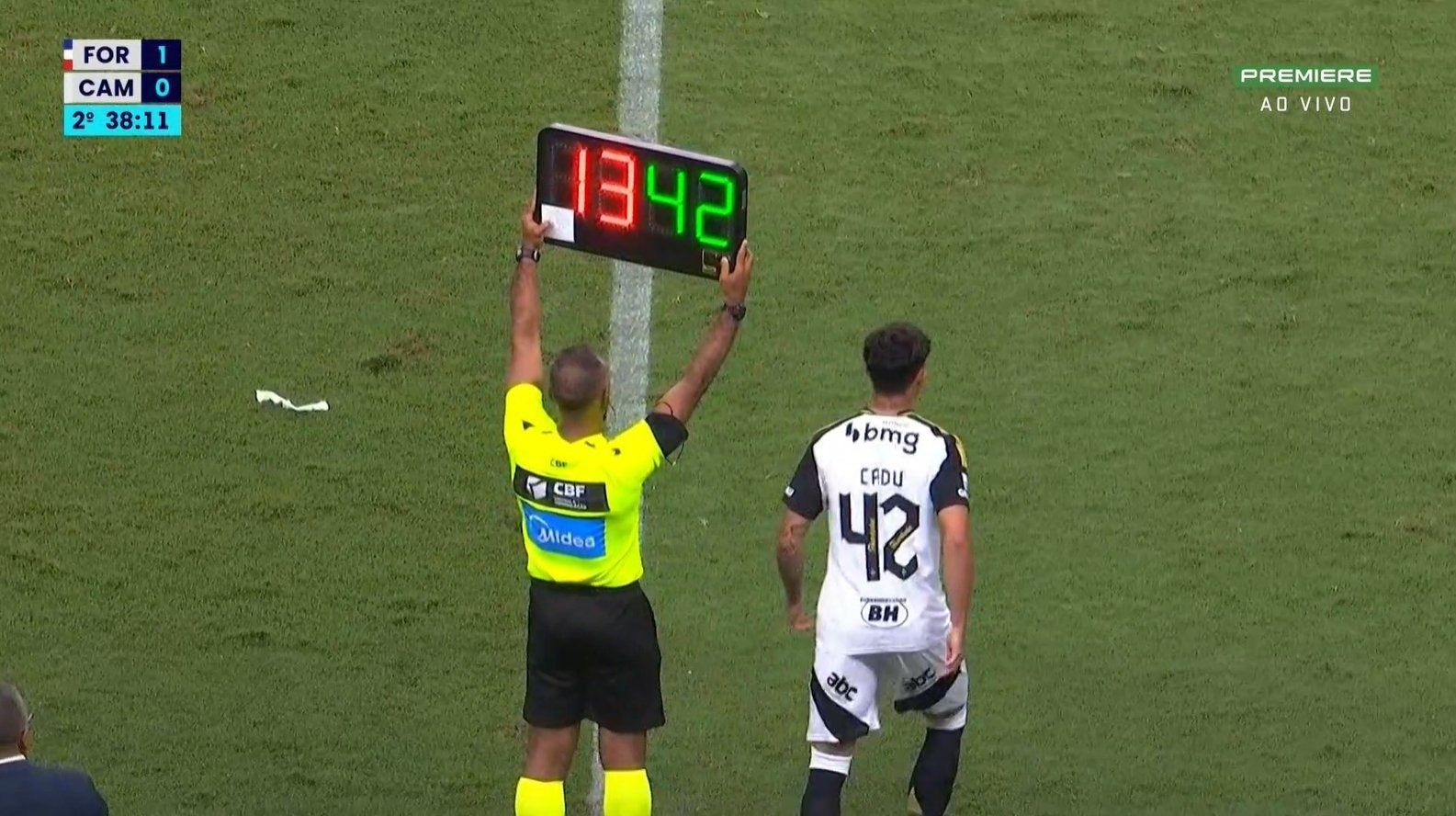 Contra o Fortaleza, atacante do Atlético volta a jogar após mais de um ano