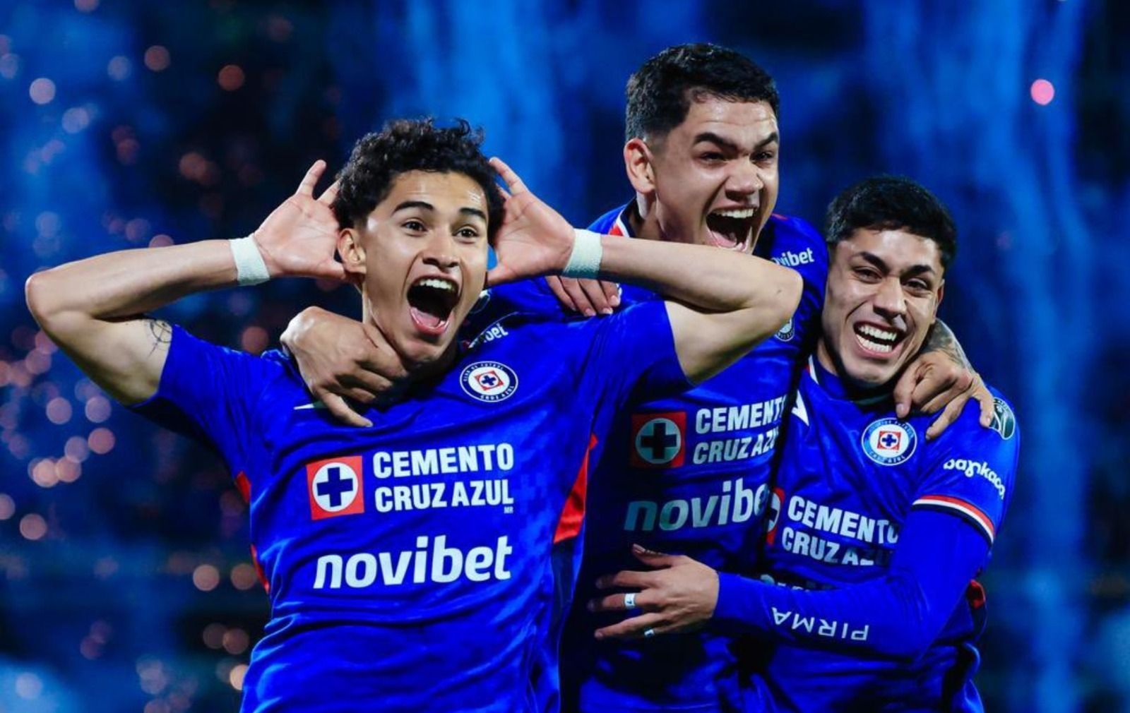 Ex-técnico do Cruzeiro 'dá o troco' em ex-Atlético e vai às semis do Mexicano